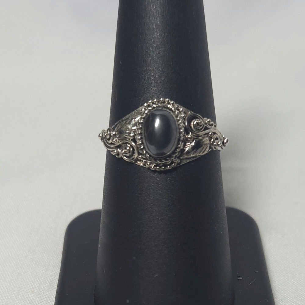 Sterling Silver Onyx Filgree Ornate Unique Ring 7